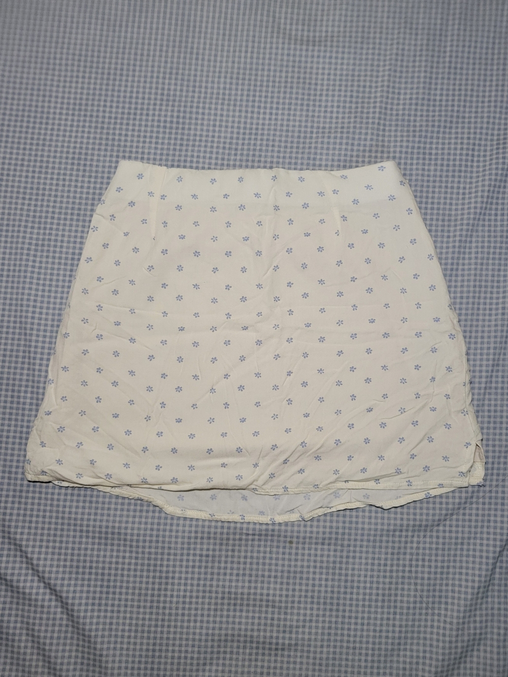 American Eagle Outfitters White Mini Skirt with Blue Floral Dots